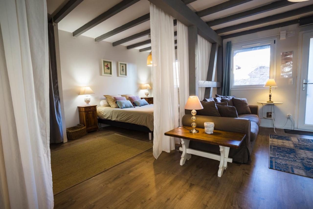 Meubles De Tourisme Griotte Et Cannelle Apartamento Bergbieten Exterior foto